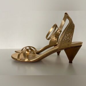BURBERRY Studded Metallic Textured Leather Sandals Gold, Size 7 1/2